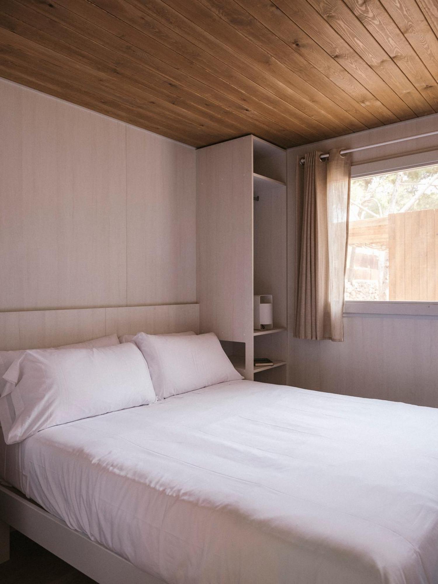 ホテル Wecamp Cala Montgo L' Escala エクステリア 写真