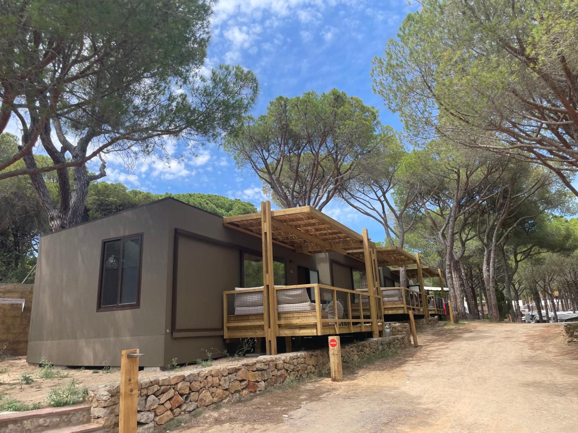 ホテル Wecamp Cala Montgo L' Escala エクステリア 写真